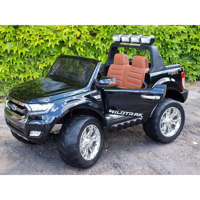 Ford Ranger Wildtrak 4x4 náhon EVA kolies, s 2,4 G DO,bluetooth,FM,USB,TF,pérovaním,otváracími dverami-kapotou,2xbatéria