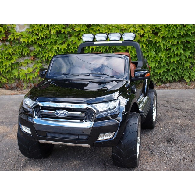 Ford Ranger Wildtrak 4x4 náhon EVA kolies, s 2,4 G DO,bluetooth,FM,USB,TF,pérovaním,otváracími dverami-kapotou,2xbatéria