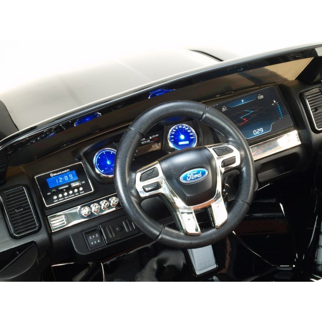 Ford Ranger Wildtrak 4x4 náhon EVA kolies, s 2,4 G DO,bluetooth,FM,USB,TF,pérovaním,otváracími dverami-kapotou,2xbatéria
