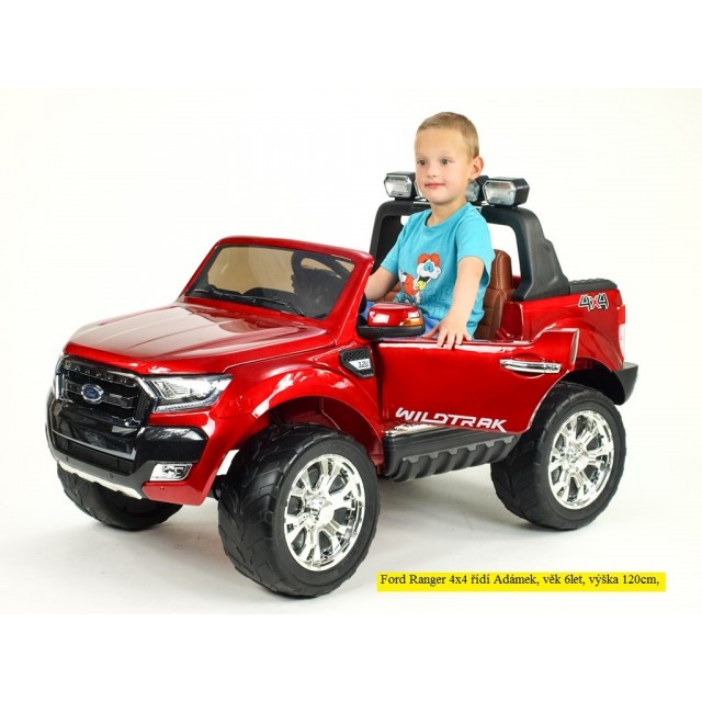 Ford Ranger Wildtrak 4x4 náhon EVA kolies, s 2,4 G DO,bluetooth,FM,USB,TF,pérovaním,otváracími dverami-kapotou,2xbatéria