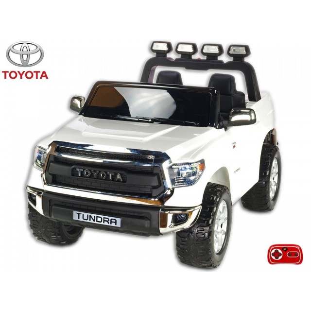 Elektrický džíp Toyota Tundra, stredná veľkosť, dvojmiestna