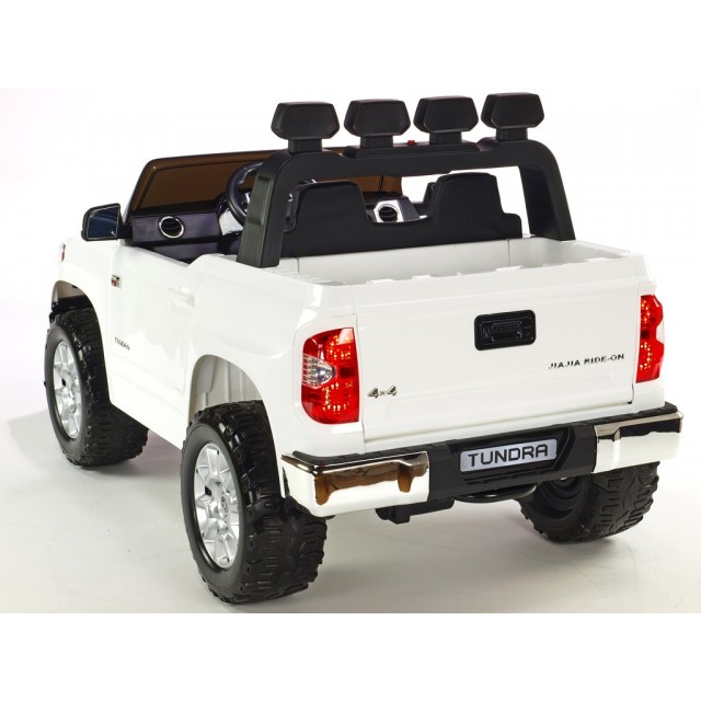 Elektrický džíp Toyota Tundra, stredná veľkosť, dvojmiestna