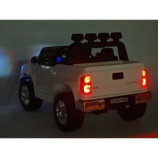 Elektrický džíp Toyota Tundra, stredná veľkosť, dvojmiestna