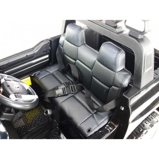 Elektrický džíp Toyota Tundra, stredná veľkosť, dvojmiestna