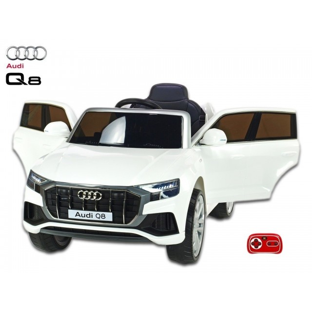 Audi Q5 NEW Policie