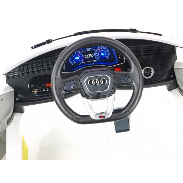Audi Q5 NEW Policie