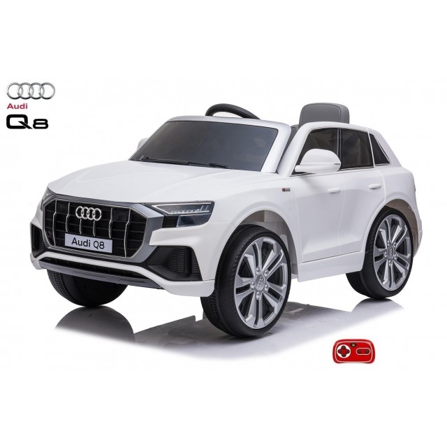 Audi Q5 NEW Policie