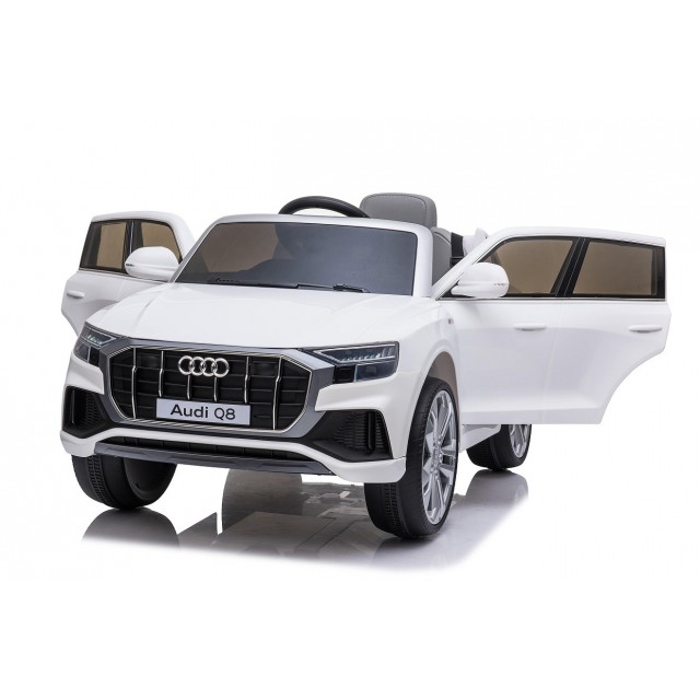 Audi Q5 NEW Policie