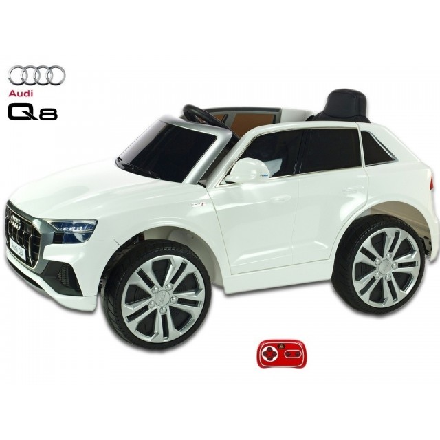 Audi Q5 NEW Policie