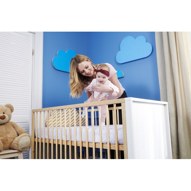 Postieľka drevená so zábranou Mia Gray