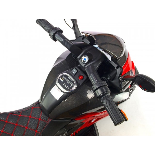 Cestovná motorka BNM s plynovou roväťou