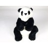 Plyšová panda sediaca