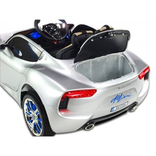 Maserati Alfieri s 2,4G, strieborná metalíza
