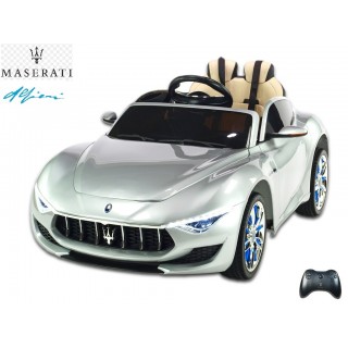 Maserati Alfieri s 2,4G, strieboná metalíza