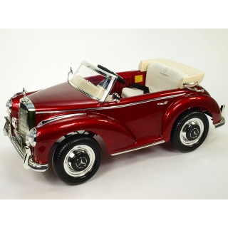 Mercedes-Benz 300S oldtimer s FM rádiom