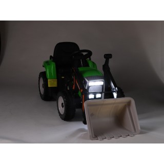 Elektrický traktor s funkčnou nakladaciou lyžicou