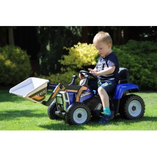 Elektrický traktor s funkčnou nakladaciou lyžicou