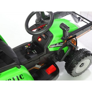 Elektrický traktor s funkčnou nakladaciou lyžicou