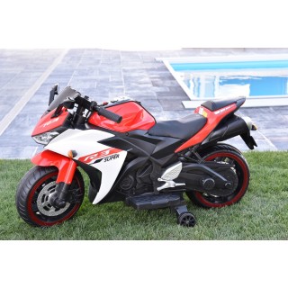 Cestná motorka Ninja R3 s plynovou rukoväťou a nožnou brzdou